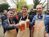 6 H&Ouml;VELS Brauerei-Chefetage mit (von links) Hartmut Eicher, Felix J&auml;ger und Matthias Wiesner.